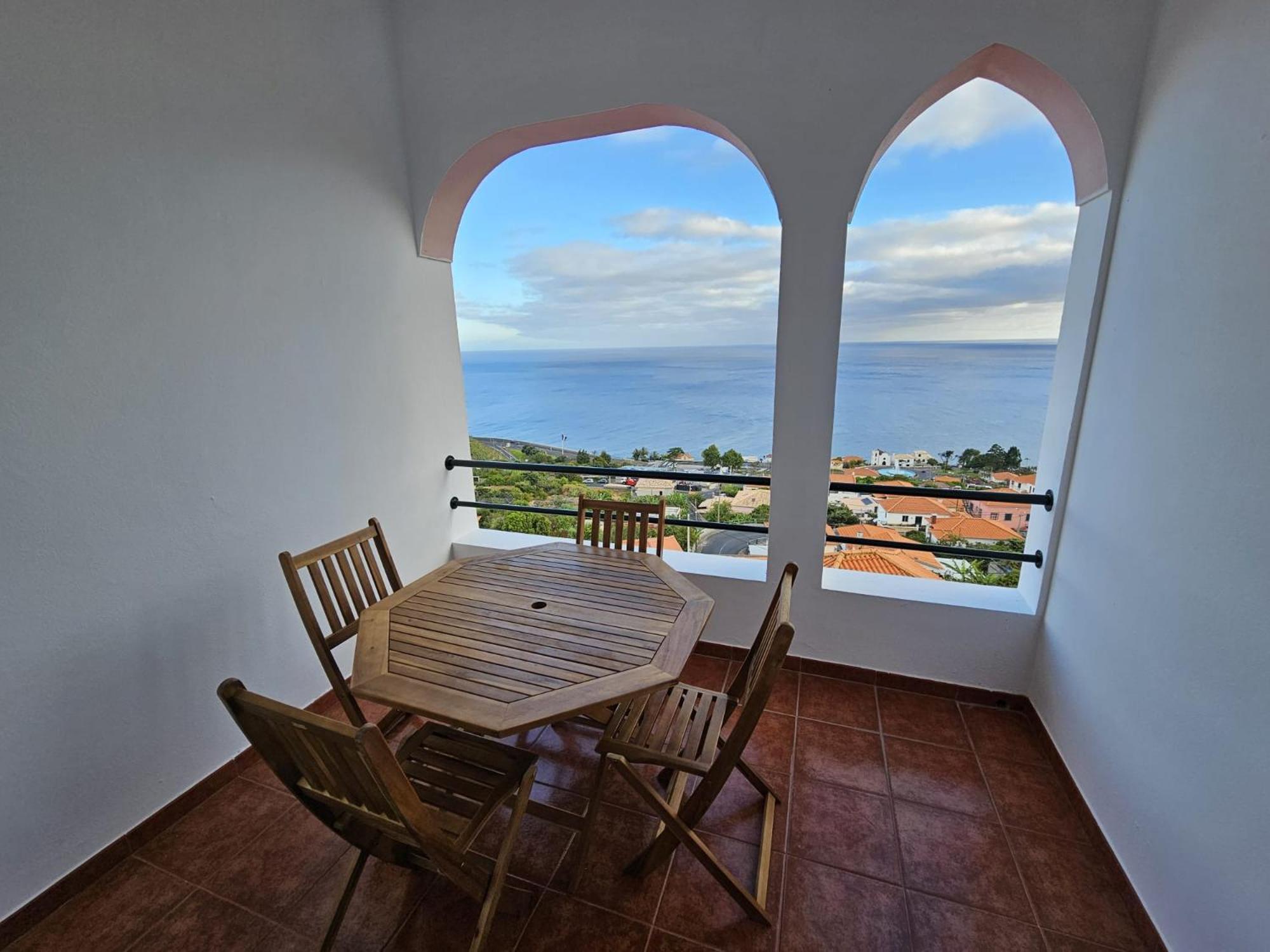 The View Apartment Santa Cruz  Exterior photo